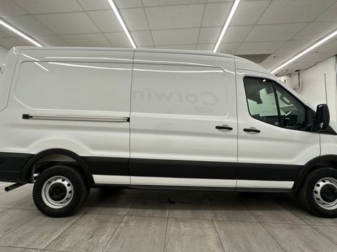 New 2026 Ford Transit 250 148 Medium Roof image 13