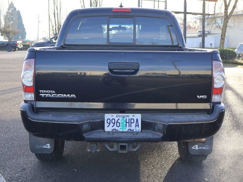 Used 2015 Toyota Tacoma 4x4 Double Cab image 5