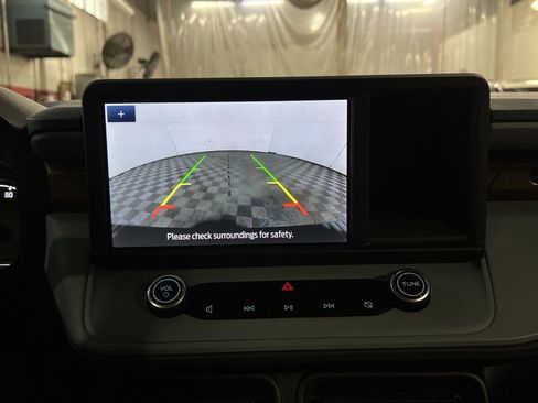 Used 2023 Ford Maverick Lariat w/ Lariat Luxury Package image 19