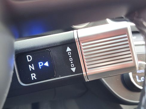 Certified 2025 Hyundai Sonata Limited image 17