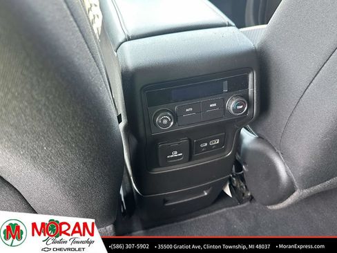 Certified 2023 GMC Acadia SLE w/ LPO, Cargo Package AWD/4WD image 13
