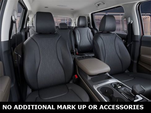 New 2026 Kia Carnival EX image 15