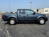 Used 2019 Nissan Frontier SV image 2