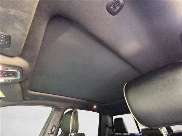 Used 2022 RAM 1500 Laramie AWD/4WD image 16