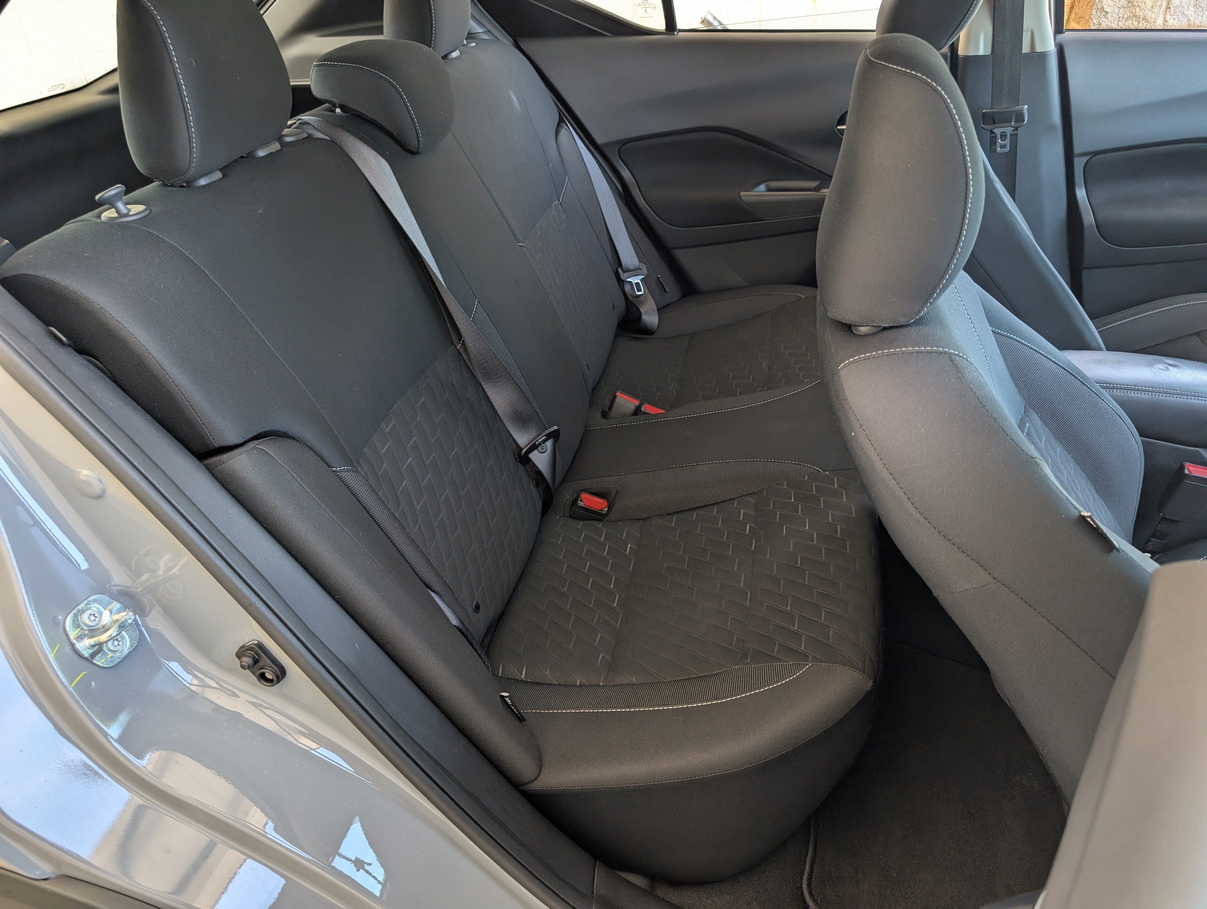 Used 2024 Nissan Kicks SV FWD image 19