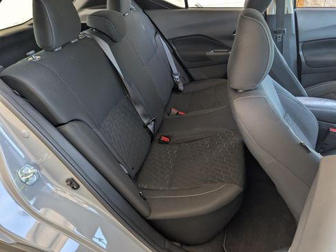 Used 2024 Nissan Kicks SV FWD image 19