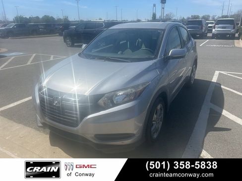 Used 2017 Honda HR-V LX image 1