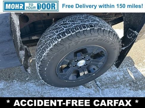 Used 2018 Chevrolet Silverado 1500 LT image 32