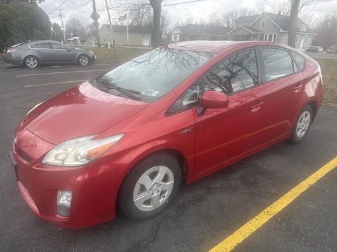 Used 2011 Toyota Prius Four image 12