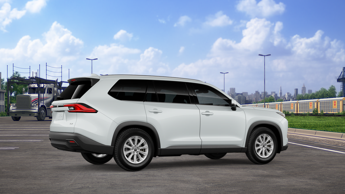 New 2026 Toyota Grand Highlander XLE FWD image 36