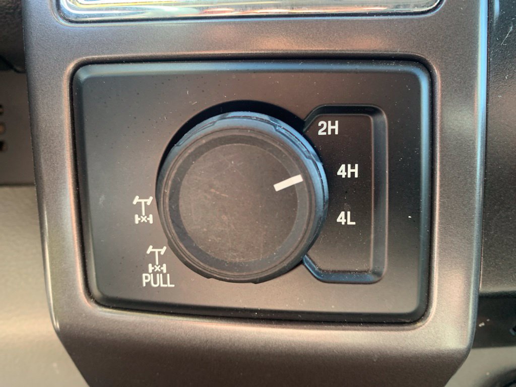 Used 2015 Ford F150 XLT w/ Equipment Group 301A Mid AWD/4WD image 26