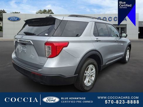 Certified 2022 Ford Explorer XLT image 4