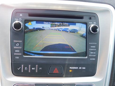 Used 2016 GMC Acadia SLT AWD/4WD image 14