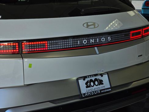 New 2026 Hyundai Ioniq 5 Limited image 13