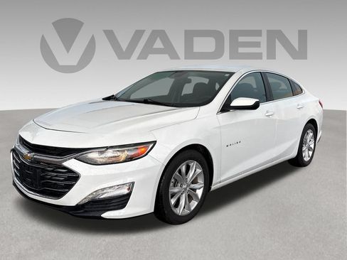 Used 2024 Chevrolet Malibu LT FWD image 1