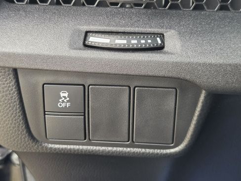 Used 2025 Honda CR-V LX image 24