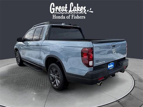 Used 2023 Honda Ridgeline Sport image 3