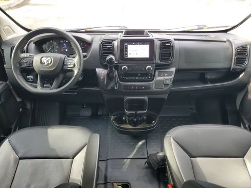Used 2025 RAM ProMaster 2500 w/ Convenience Group FWD image 12