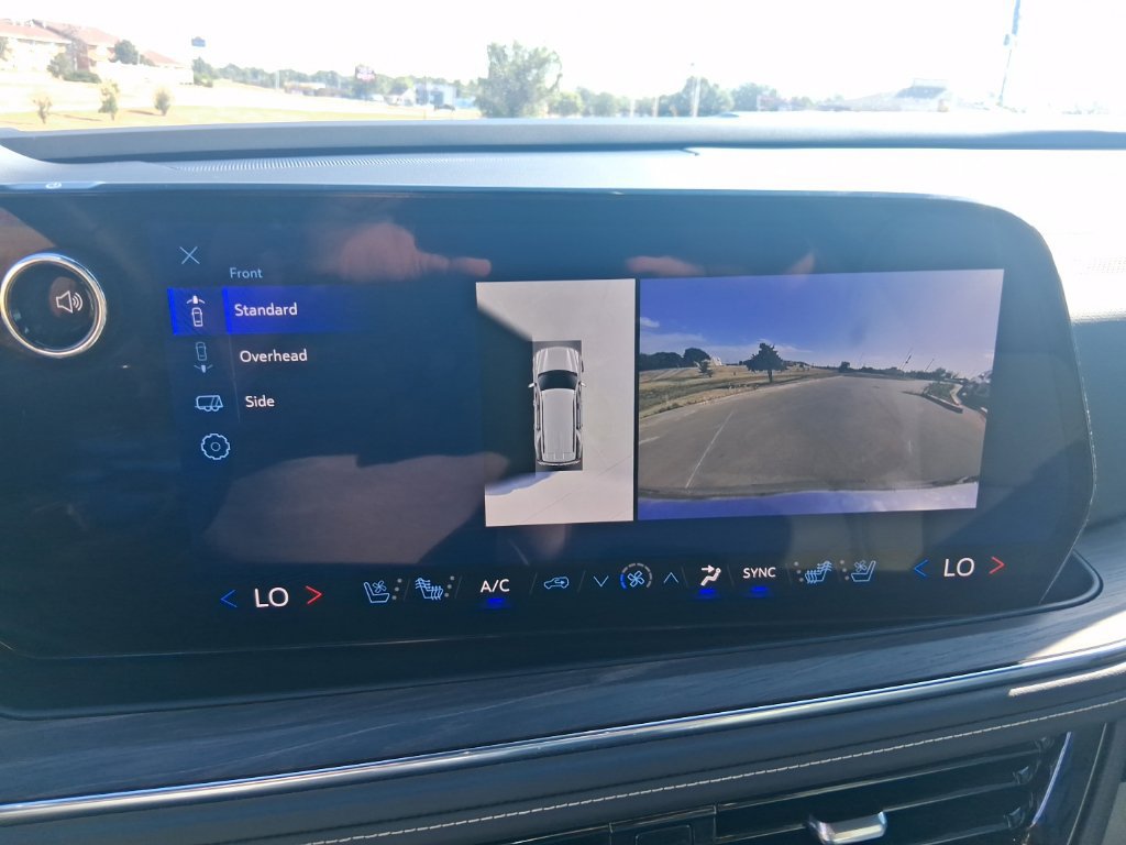 New 2025 Chevrolet Tahoe Premier AWD/4WD image 23