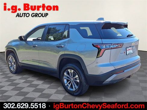 New 2026 Chevrolet Equinox LT w/ Convenience Package II image 3