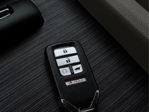 Used 2017 Honda Pilot Elite image 27