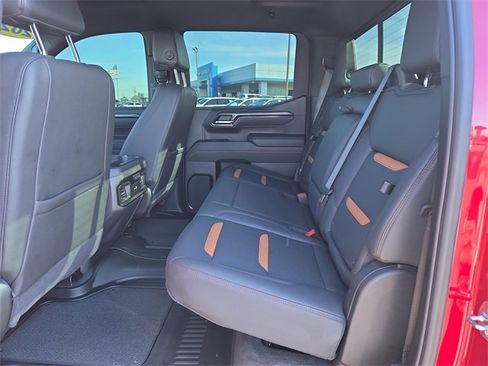 Used 2025 GMC Sierra 1500 AT4 w/ AT4 Premium Package image 11