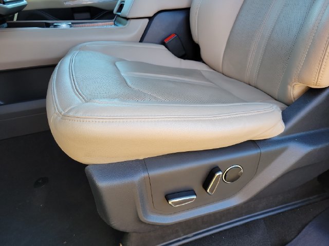 Used 2024 Ford Expedition Limited RWD image 13