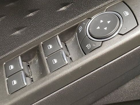 Used 2020 Ford Escape SEL image 27