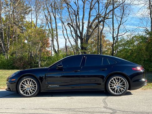 Certified 2020 Porsche Panamera Edition image 2