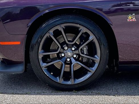 Used 2021 Dodge Challenger R/T Scat Pack RWD image 8