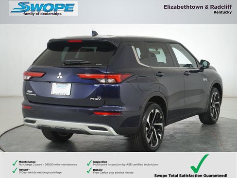 New 2025 Mitsubishi Outlander SE image 3