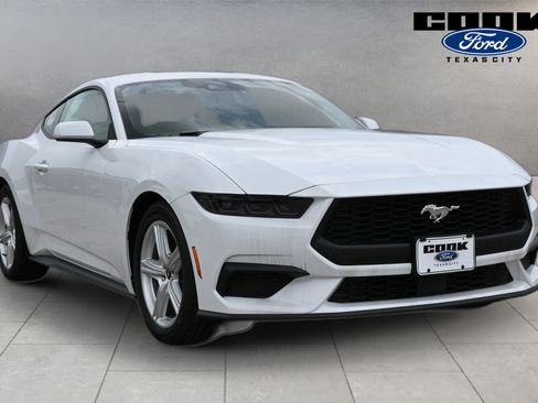 New 2026 Ford Mustang Coupe RWD image 2