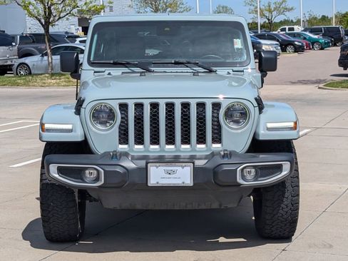 Used 2023 Jeep Wrangler Unlimited Sahara w/ Cold Weather Group AWD/4WD image 9