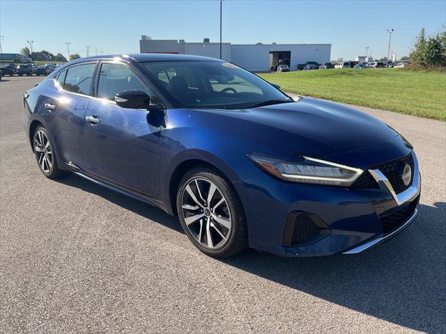 Used 2023 Nissan Maxima SV w/ Floor Mat Group FWD image 3