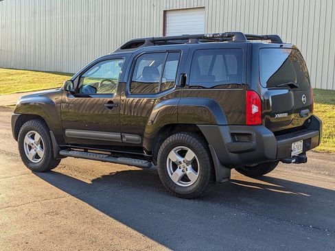 Used 2005 Nissan Xterra SE image 3