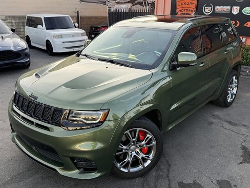 Used 2020 Jeep Grand Cherokee SRT AWD/4WD image 6