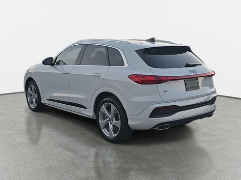 New 2025 Audi Q5 Prestige image 7