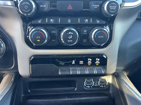 Used 2021 RAM 1500 Laramie image 10