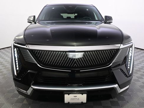 New 2025 Cadillac Escalade IQ Luxury 2 AWD/4WD image 10