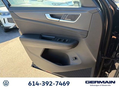New 2026 Volkswagen Atlas Cross Sport SEL Premium R-Line AWD/4WD image 24