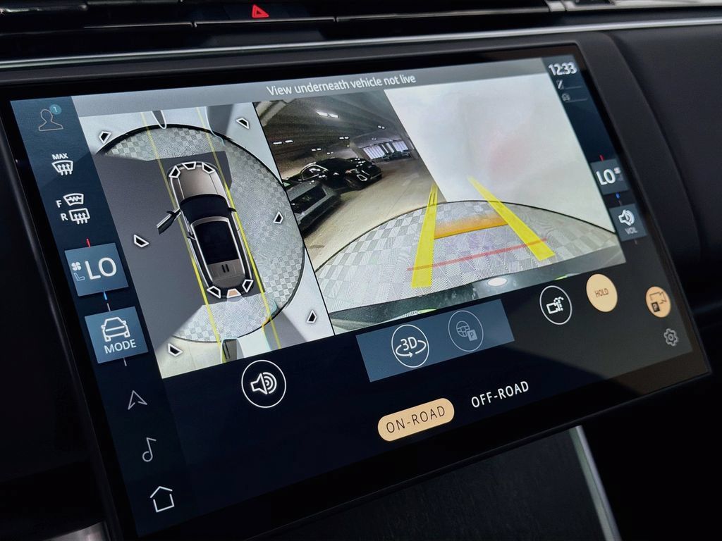 New 2026 Land Rover Range Rover SE AWD/4WD image 14