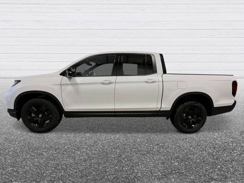New 2026 Honda Ridgeline Black Edition image 3