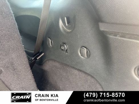 Used 2017 Dodge Durango GT w/ Premium Group image 36