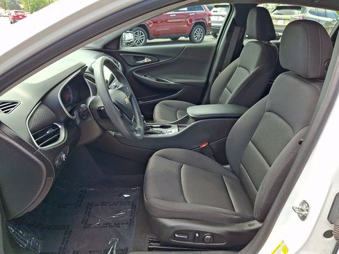 Used 2023 Chevrolet Malibu LS w/ Driver Confidence Package FWD image 13