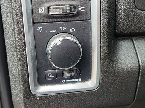 Used 2023 RAM 1500 Classic SLT w/ Protection Group AWD/4WD image 22