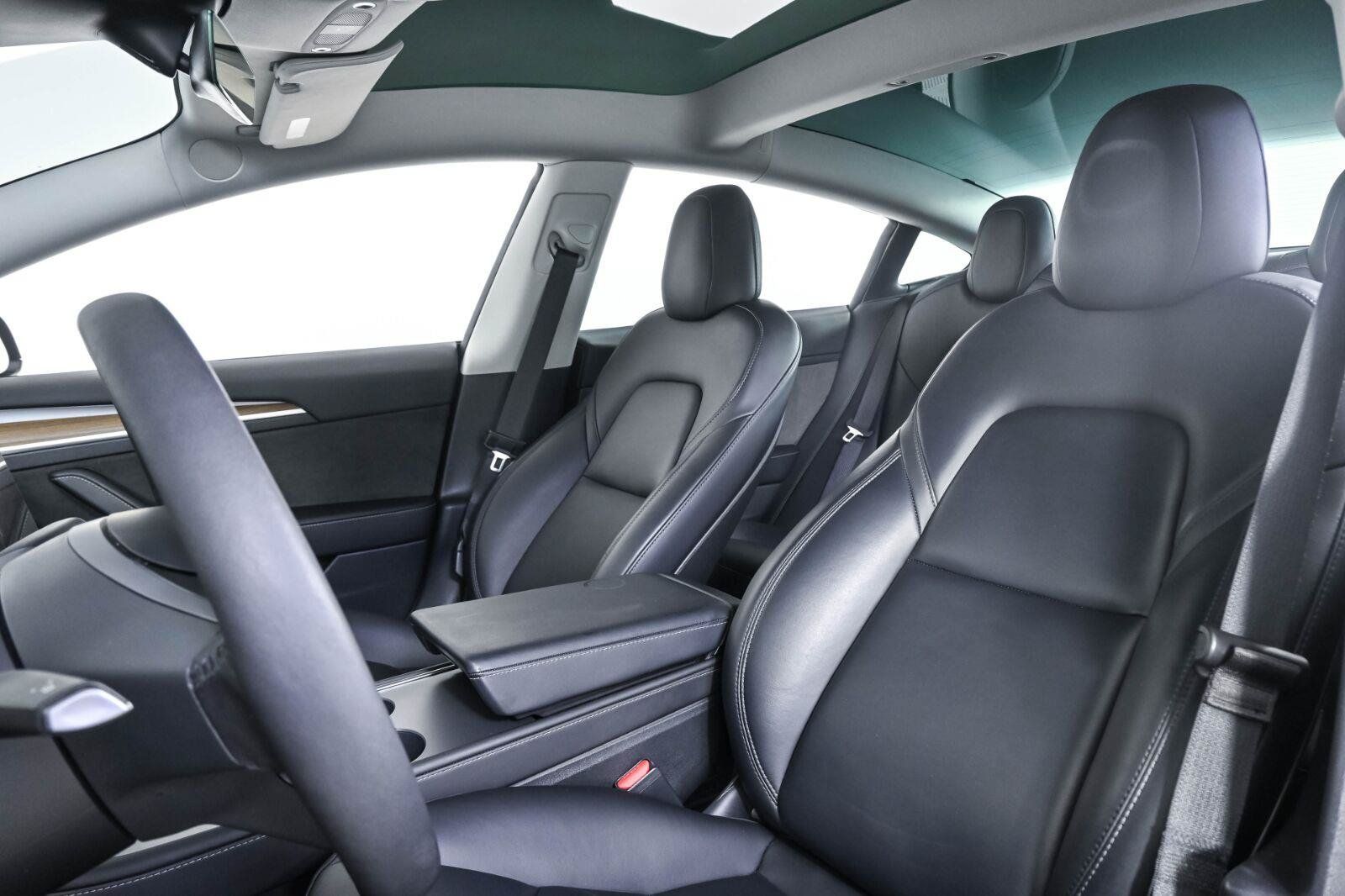 Used 2023 Tesla Model 3 Standard Range RWD image 5