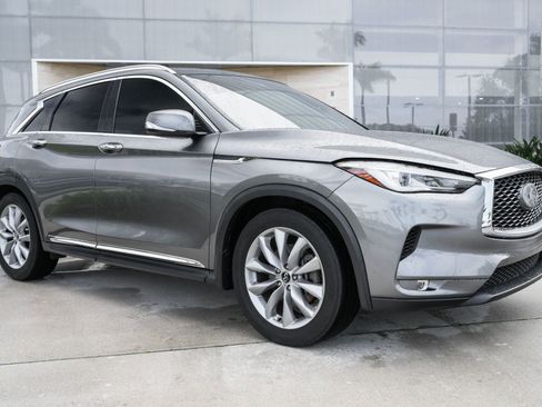 Used 2019 INFINITI QX50 Luxe w/ Protection Package image 4