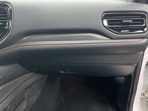 Used 2023 Dodge Durango GT image 26