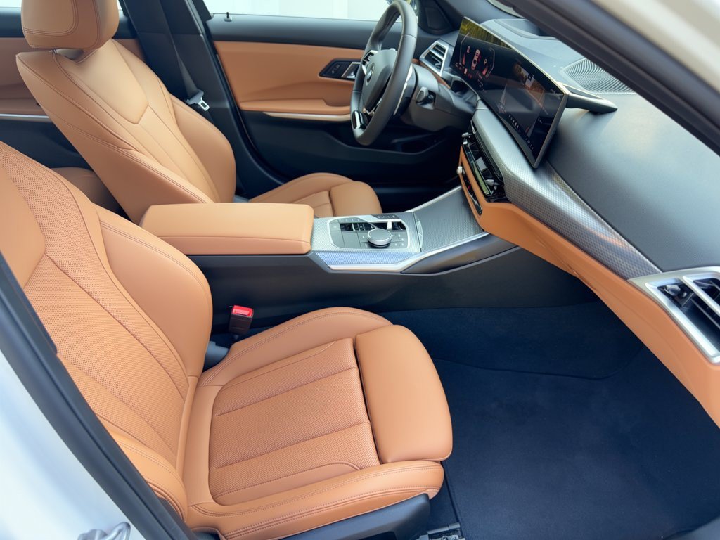 Certified 2026 BMW 330i Sedan RWD image 29