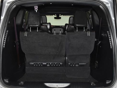 Used 2020 Chrysler Pacifica Limited image 29